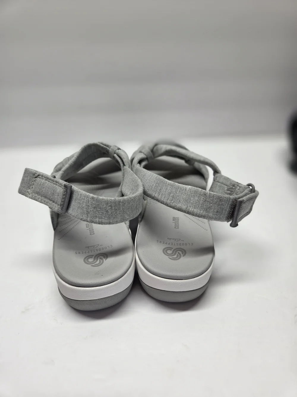 Cloudstepers Clarks Cushion Light Gray Kids Hook-and-Loop Sandals